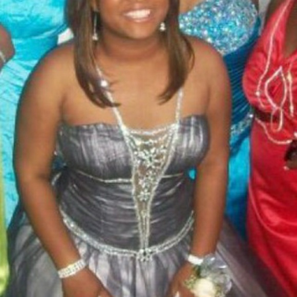 ⭐⭐⭐⬇***Prom Dress*** - Picture 6 of 8